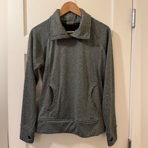 KAVU Grey Fleece Pullover Sweatshirt | Button Mock Neck | Women's Size: M